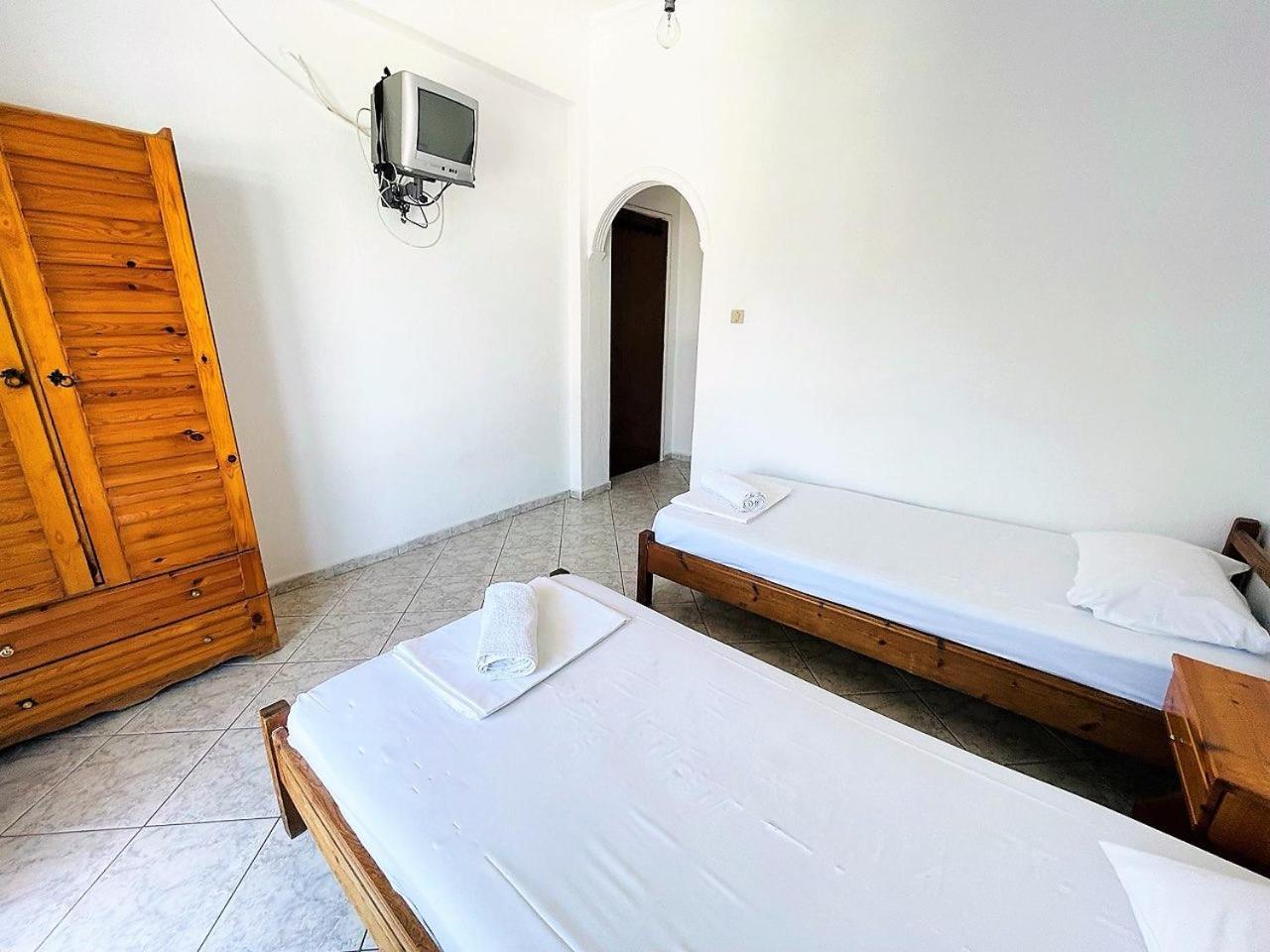 Seagarden 2 Hotel Потос Екстериор снимка